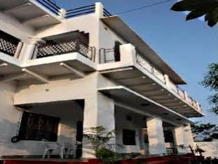 Bed & Breakfast Iora 3*